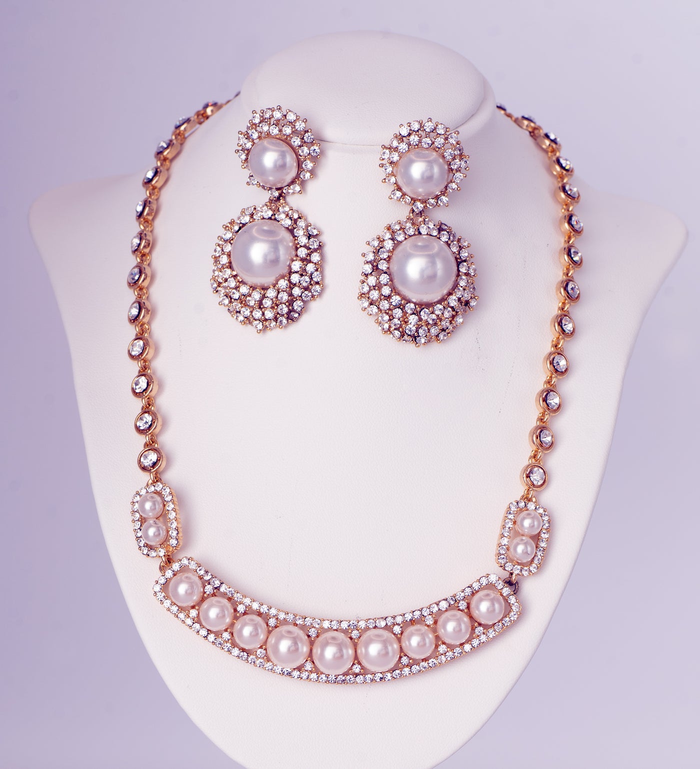 necklace and earring set