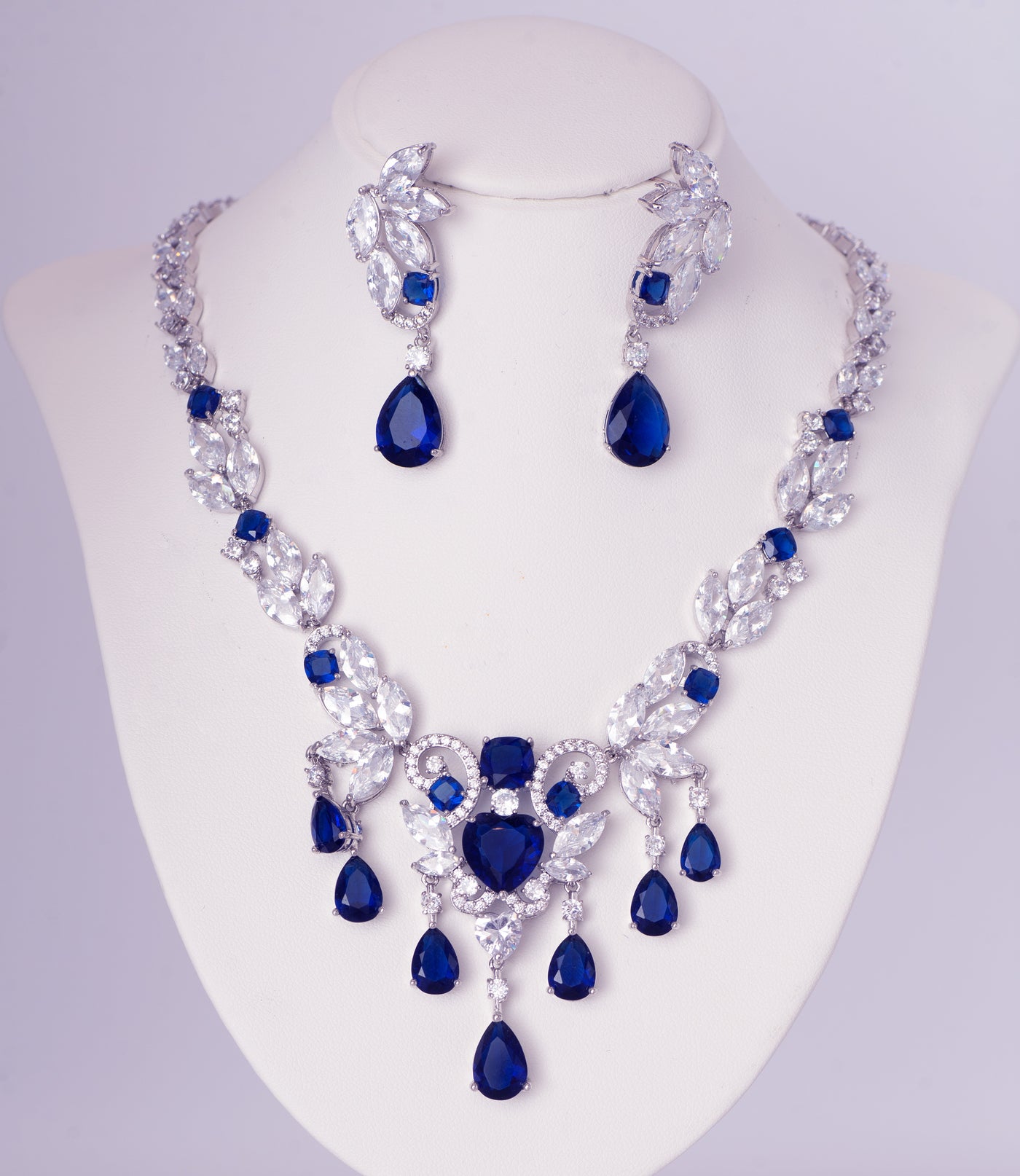necklace and earring set